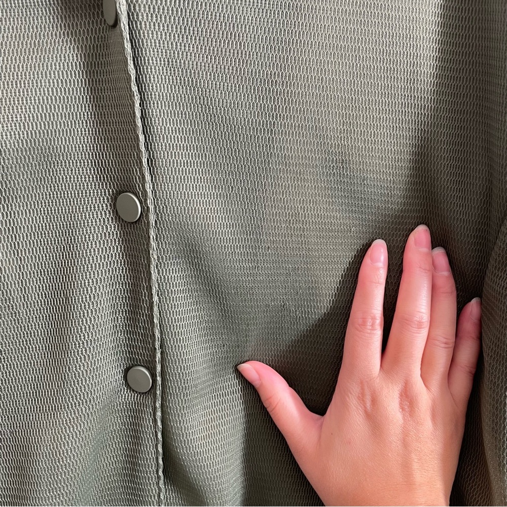 ALO Yoga Field Jacket - Picture 8 of 10